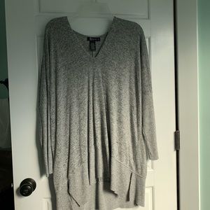 Women’s long sleeve sweater/blouse size Large